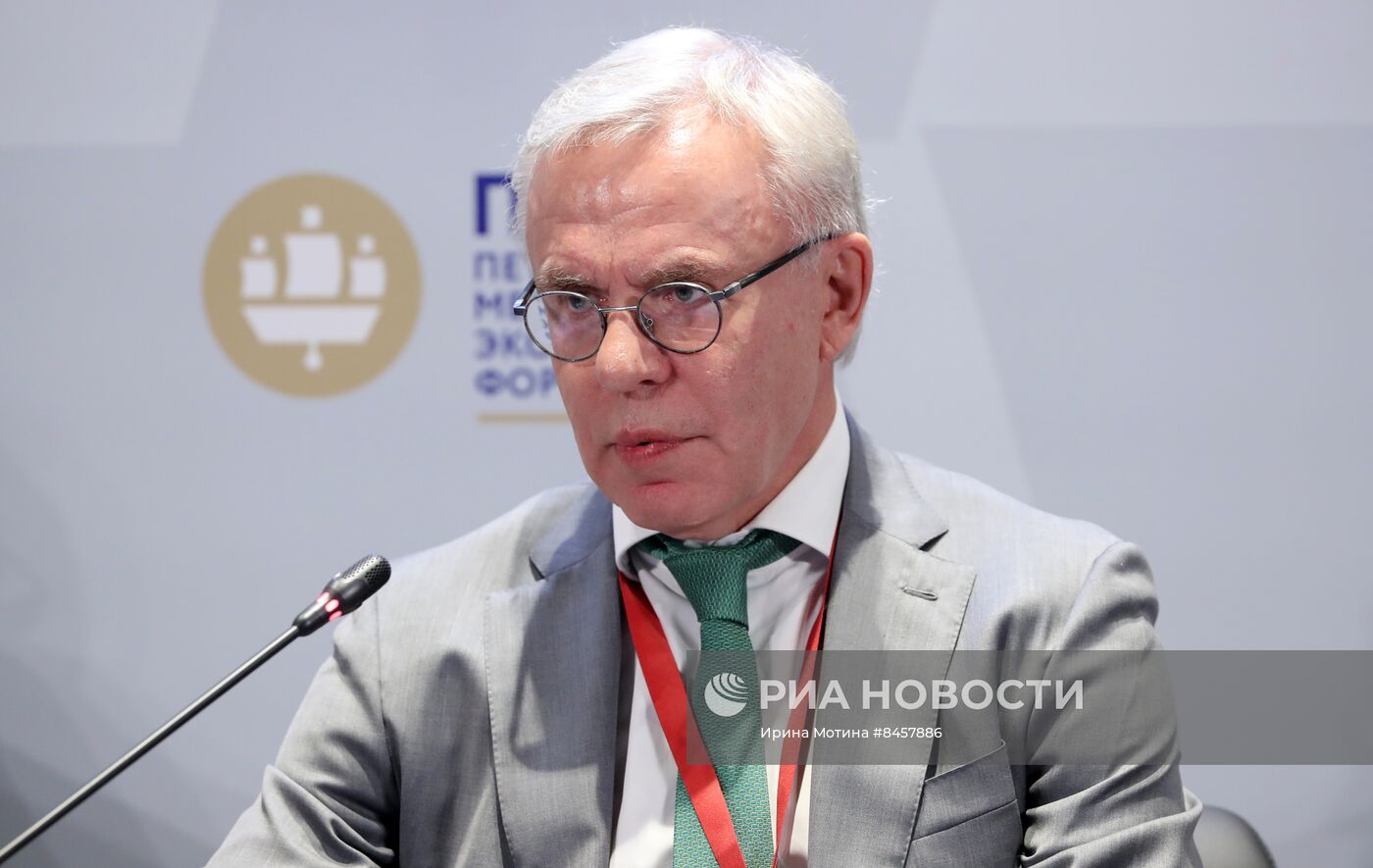 ПМЭФ-2023. Назад в будущее или вперед в прошлое?