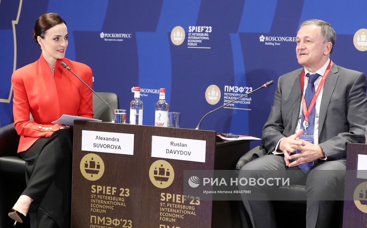 ПМЭФ-2023. Портовый разворот: через Запад на Восток?