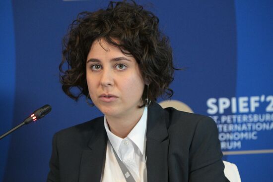 ПМЭФ-2023. "Зеленый свет" "зеленым" зданиям: строительство энергоэффективного и качественного жилья