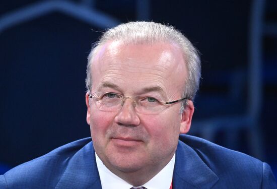 ПМЭФ-2023. Альма-матер предпринимателя: прибыль и созидание