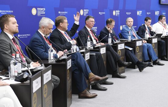 ПМЭФ-2023. Язык дипломатии многополярного мира