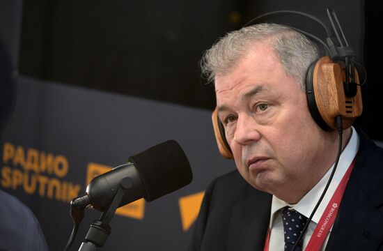 ПМЭФ-2023. Работа студии радио Sputnik