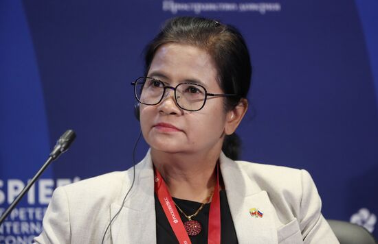 ПМЭФ-2023. Россия - Азия. Мир уходит в "цифру"?