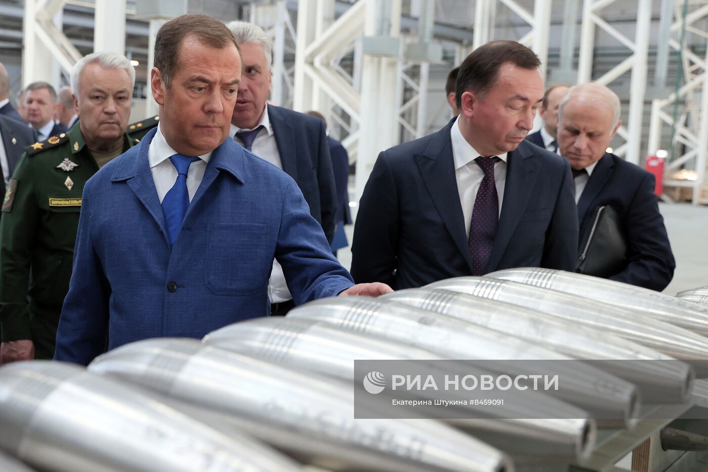 Рабочая поездка зампреда Совбеза РФ Д. Медведева в Центральный федеральный округ