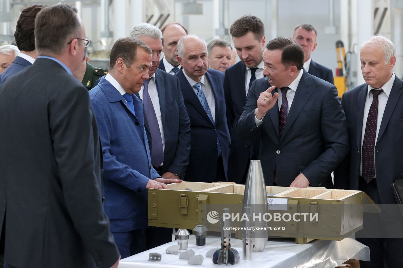 Рабочая поездка зампреда Совбеза РФ Д. Медведева в Центральный федеральный округ