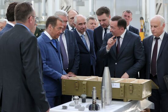 Рабочая поездка зампреда Совбеза РФ Д. Медведева в Центральный федеральный округ