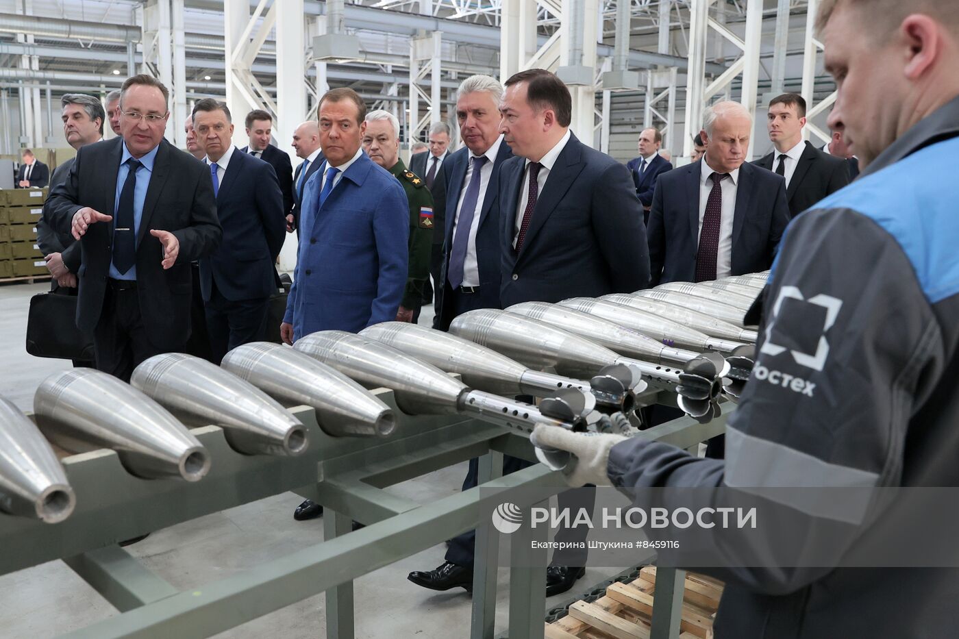 Рабочая поездка зампреда Совбеза РФ Д. Медведева в Центральный федеральный округ