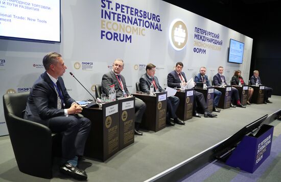 ПМЭФ-2023. Трансформация международной торговли: новые инструменты и пути развития