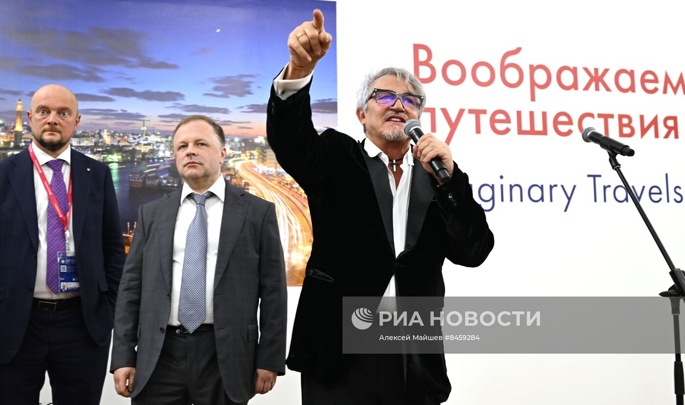 ПМЭФ-2023. Открытие выставочного фотопроекта "Воображаемые путешествия"