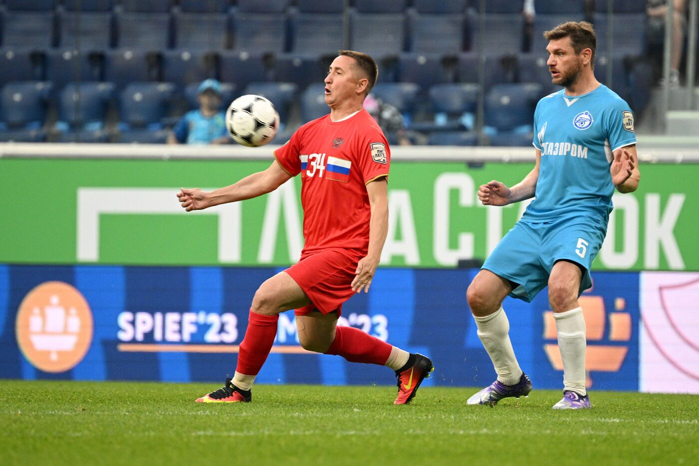 ПМЭФ-2023. Футбол. Ретро-матч Лиги легенд