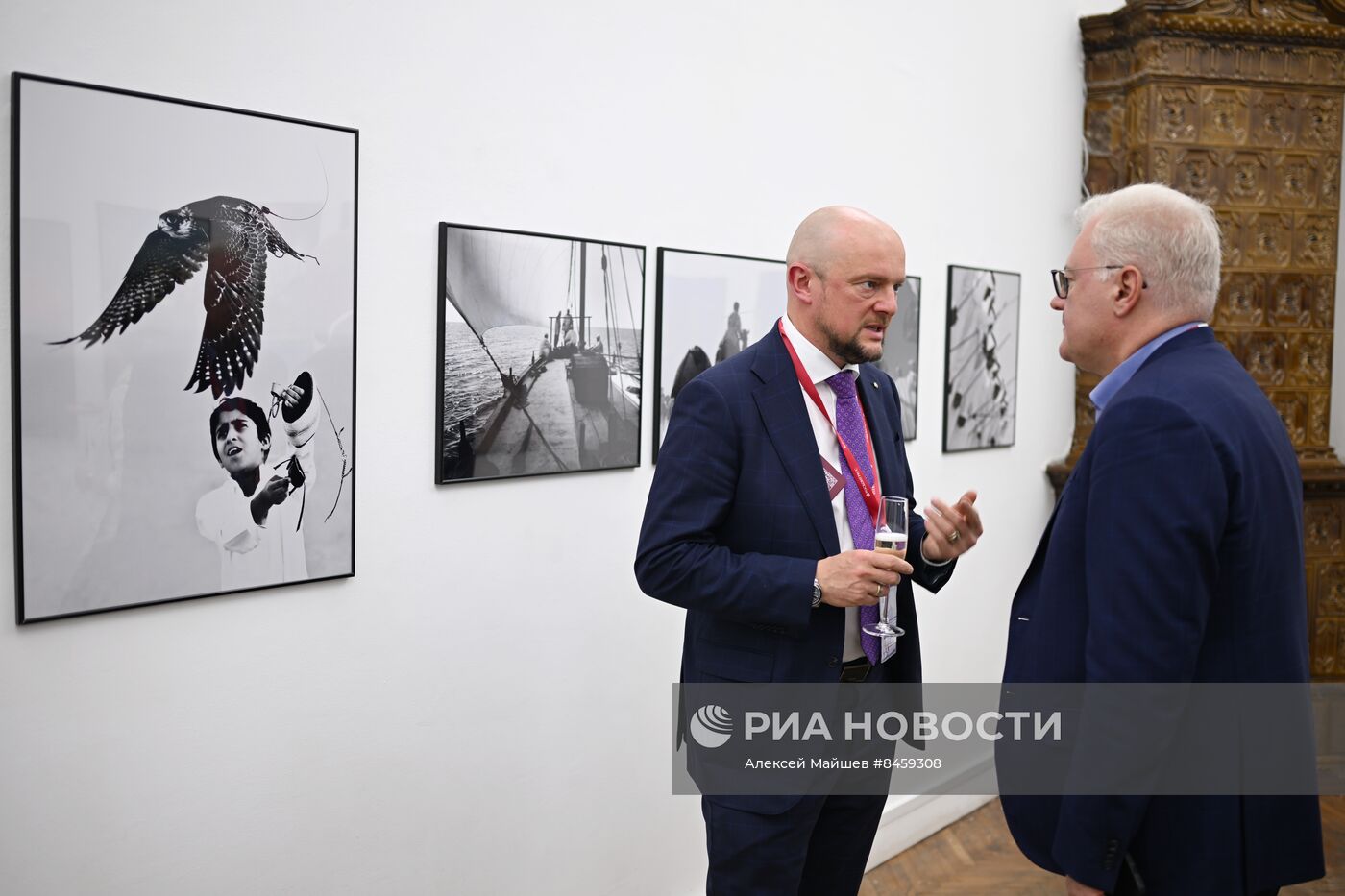 ПМЭФ-2023. Открытие выставочного фотопроекта "Воображаемые путешествия"