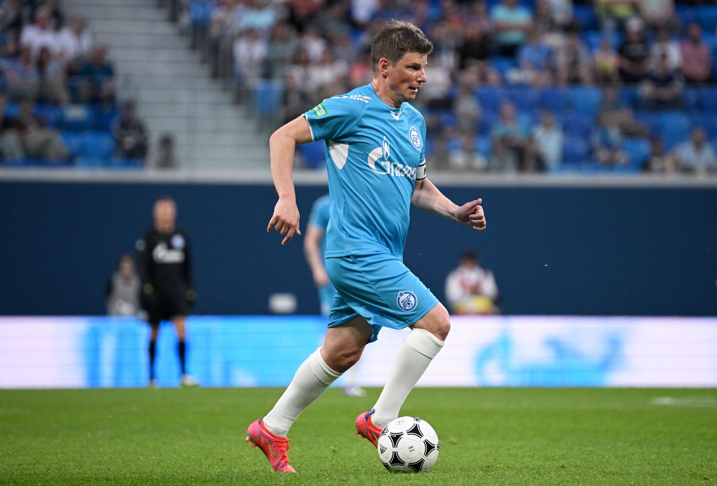 ПМЭФ-2023. Футбол. Ретро-матч Лиги легенд