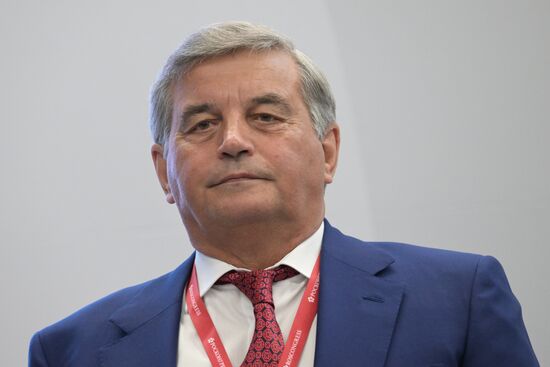 ПМЭФ-2023. Доход через навыки: инвестиции в профессиональное развитие человека