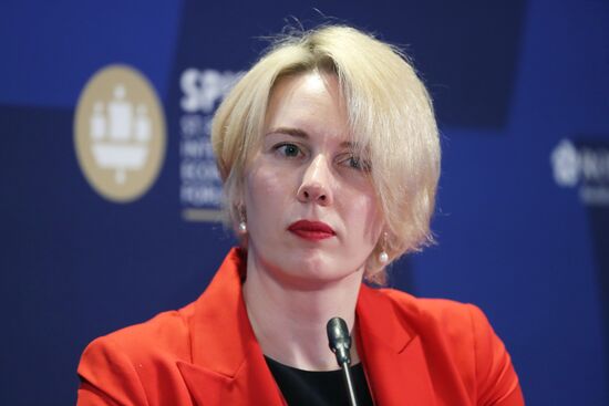 ПМЭФ-2023. "Дома надежнее": как вовлекать молодежь в экономику региона?