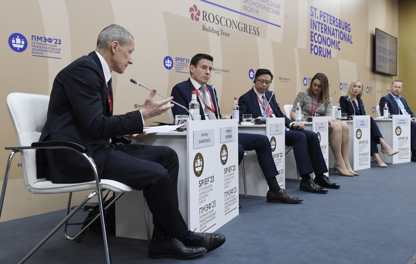 ПМЭФ-2023. Россия - ЕАЭС - БРИКС: нефинансовая отчетность как рычаг запуска устойчивых цепочек поставок и развития торговых отношений