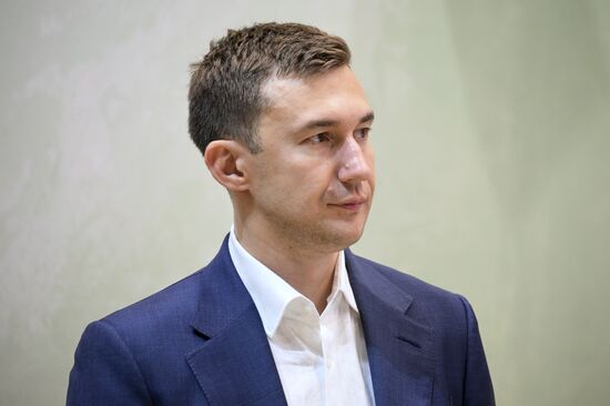 ПМЭФ-2023. Сеанс одновременной игры в шахматы с гроссмейстером с использованием искусственного интеллекта