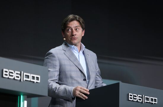 ПМЭФ-2023. Бизнес контакт с Владимиром Соловьевым