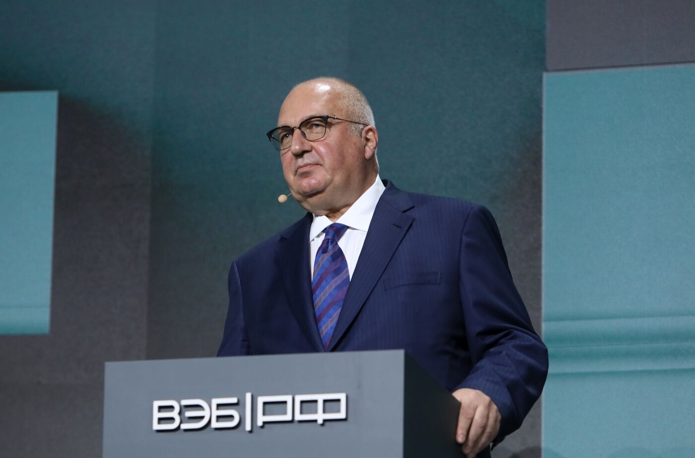 ПМЭФ-2023. Бизнес контакт с Владимиром Соловьевым