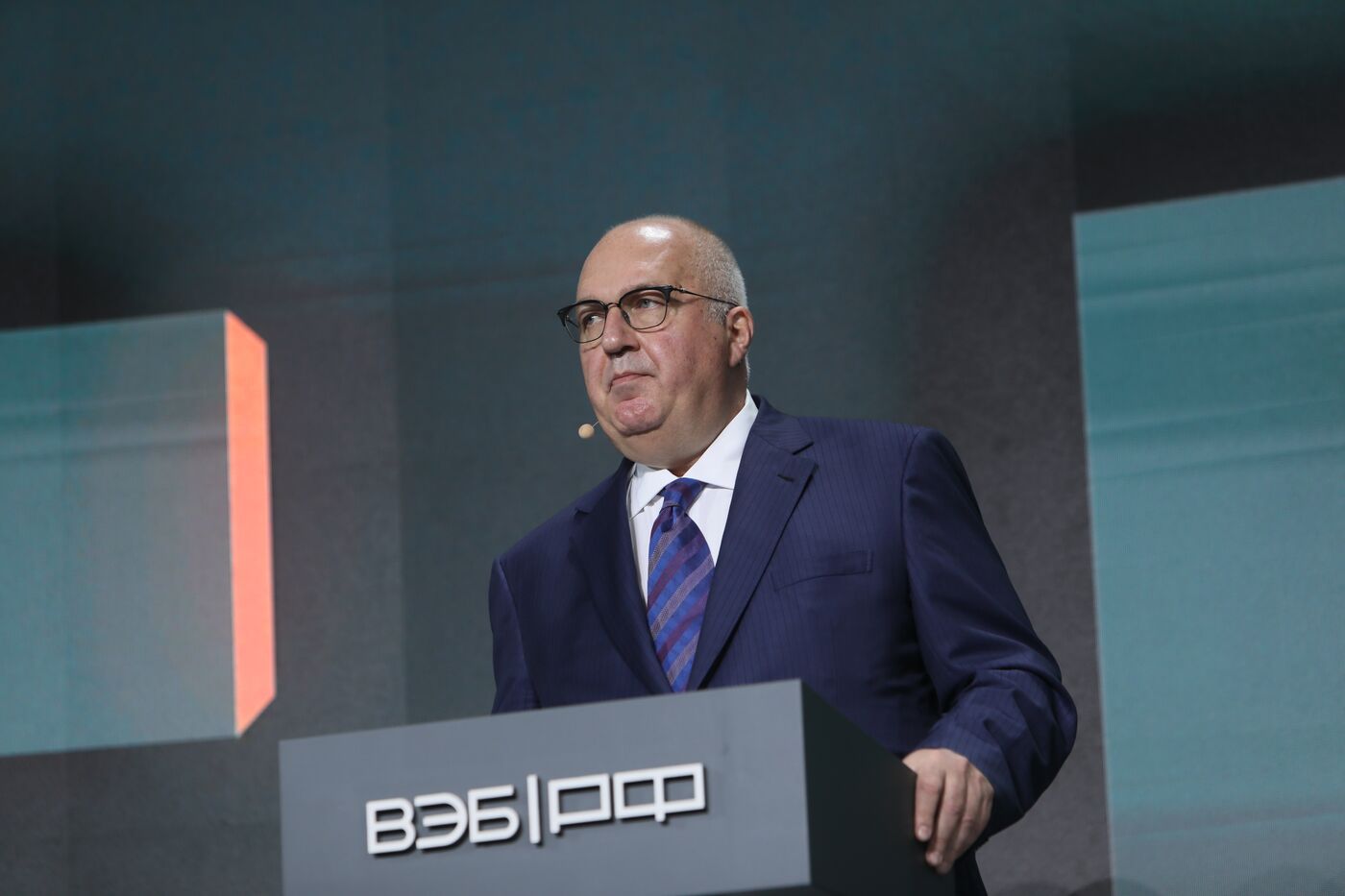 ПМЭФ-2023. Бизнес контакт с Владимиром Соловьевым