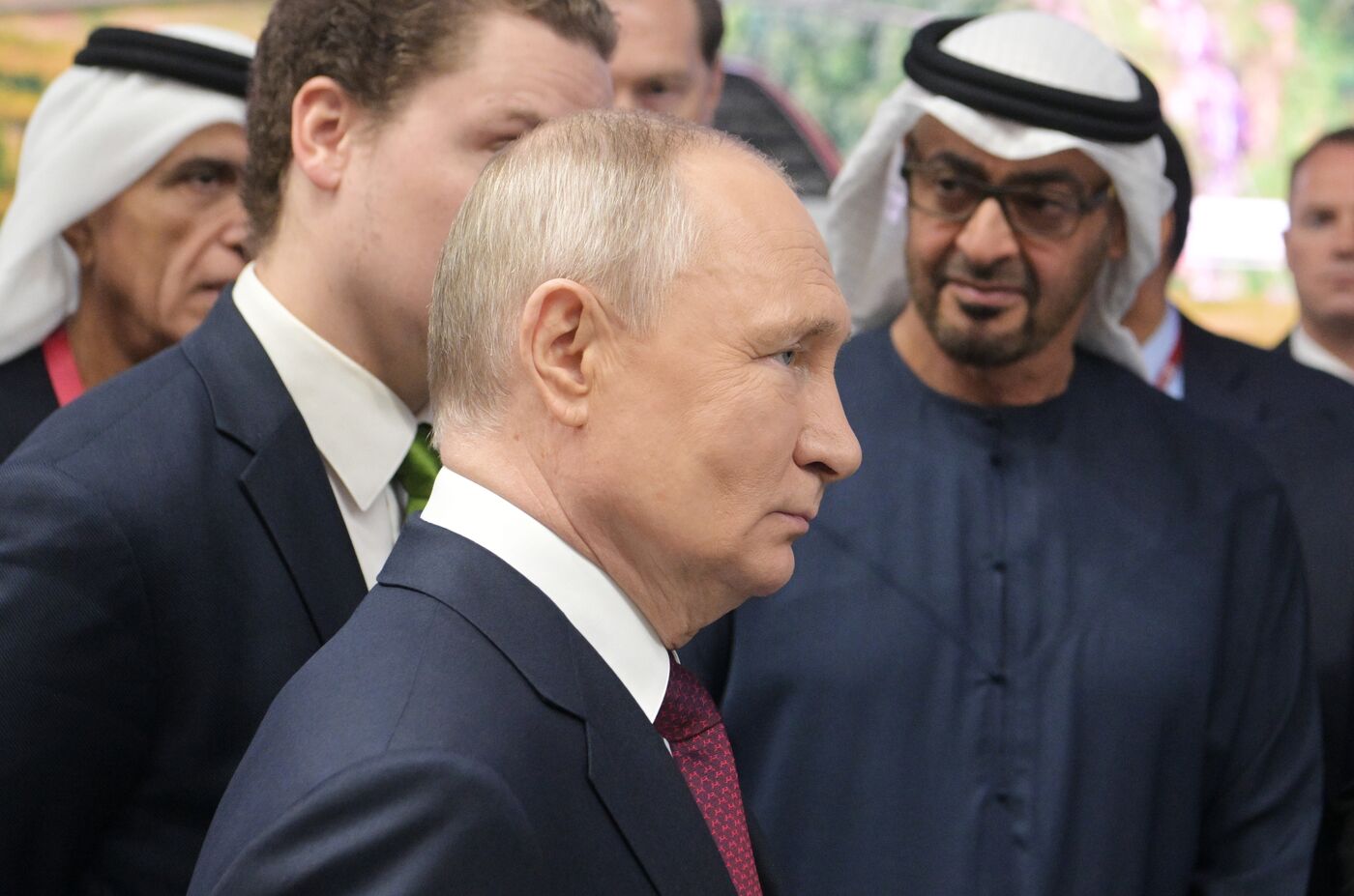 Президент РФ В. Путин принял участие в работе ПМЭФ-2023