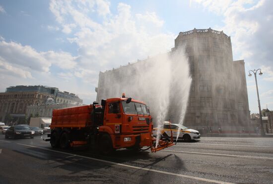 Жаркая погода в Москве