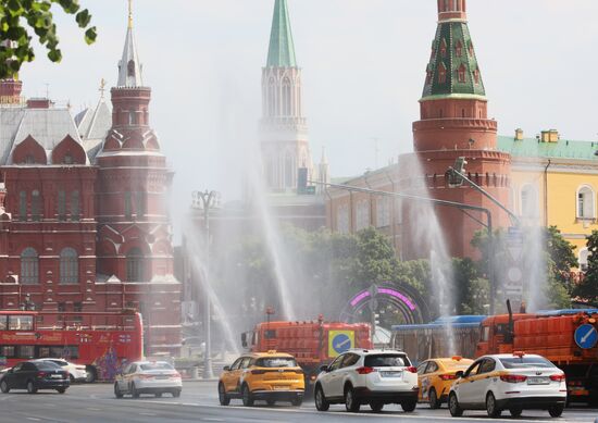 Жаркая погода в Москве