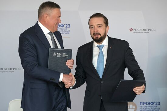 ПМЭФ-2023. Подписания