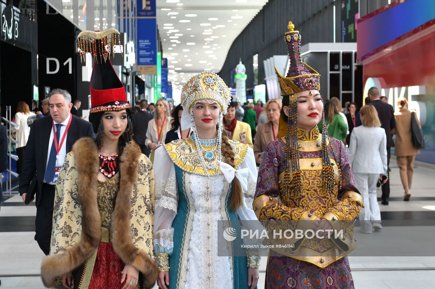 ПМЭФ-2023. Работа форума