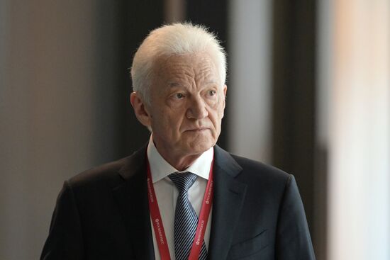 ПМЭФ-2023. Гости перед пленарным заседанием