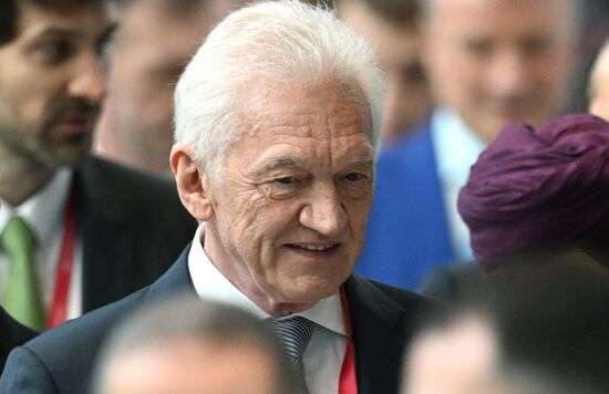 ПМЭФ-2023. Пленарное заседание