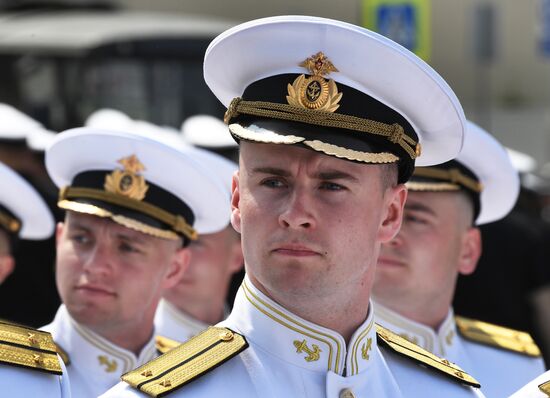Выпускной в Тихоокеанском военно-морском училище имени С.О. Макарова