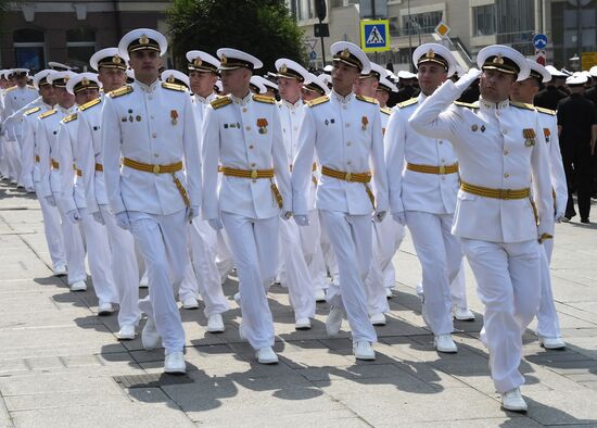 Выпускной в Тихоокеанском военно-морском училище имени С.О. Макарова