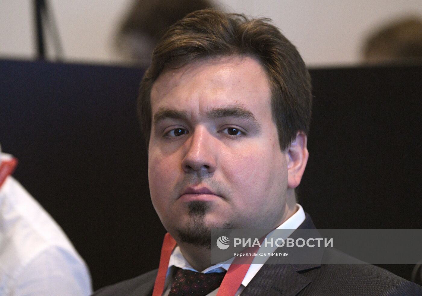 ПМЭФ-2023. Горизонтальные связи в сообществе молодых предпринимателей и параллельный импорт