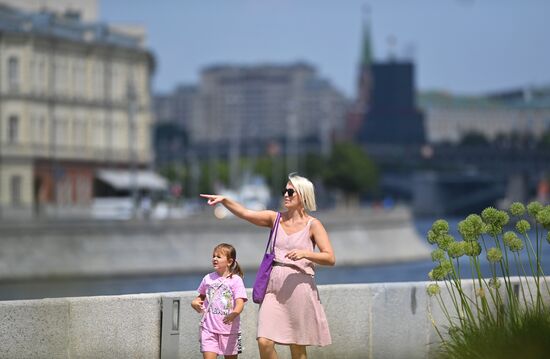 Отдых москвичей в жаркие выходные