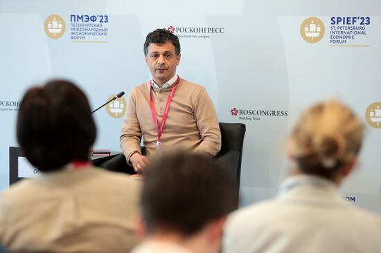 ПМЭФ-2023. Будущее внутри России возможно! Как строить успешную карьеру в родной стране?