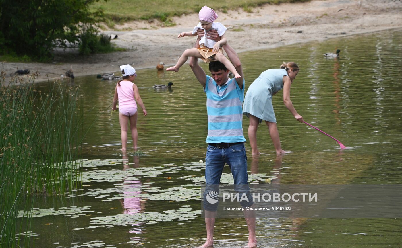 Отдых москвичей в жаркие выходные