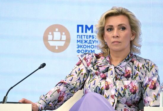 ПМЭФ-2023. Новые инфлюэнсеры России и борьба с фейками