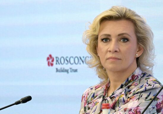 ПМЭФ-2023. Новые инфлюэнсеры России и борьба с фейками
