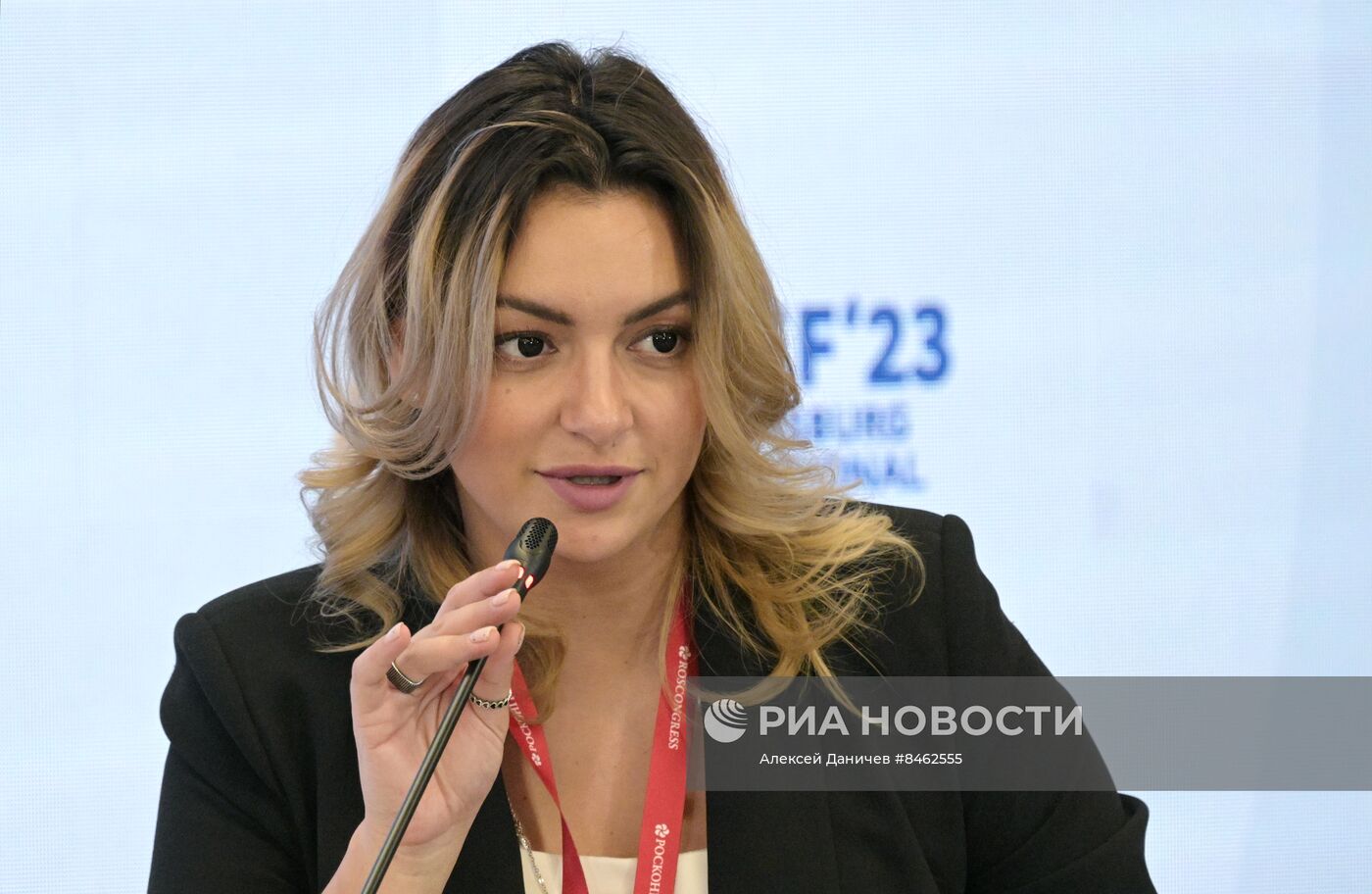 ПМЭФ-2023. Новые инфлюэнсеры России и борьба с фейками