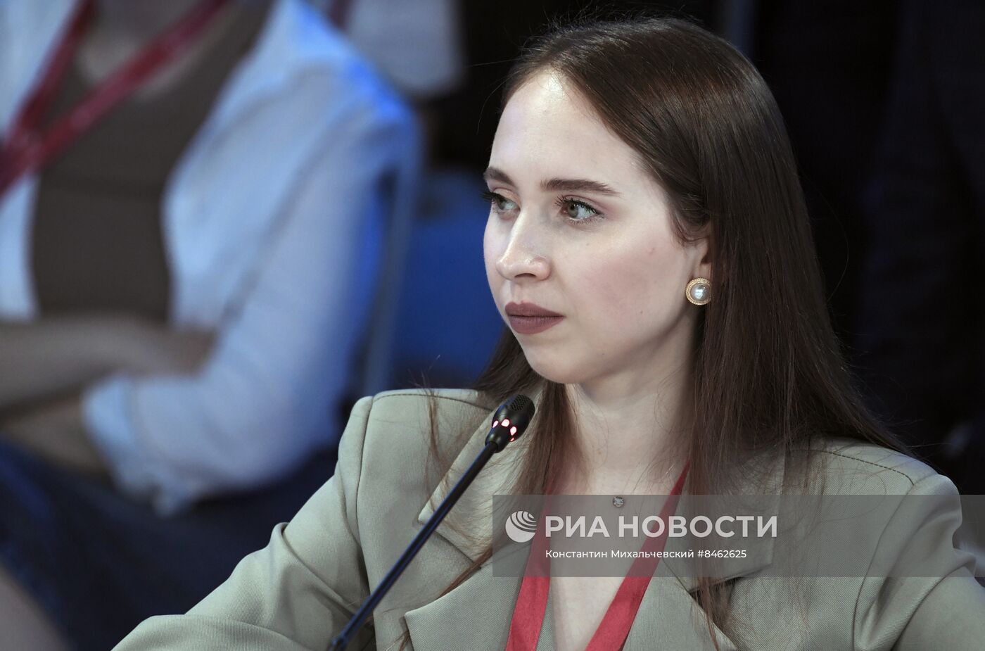 ПМЭФ-2023. Расширение экономических пространств: векторы развития молодежного предпринимательства в странах СНГ и ЕАЭС