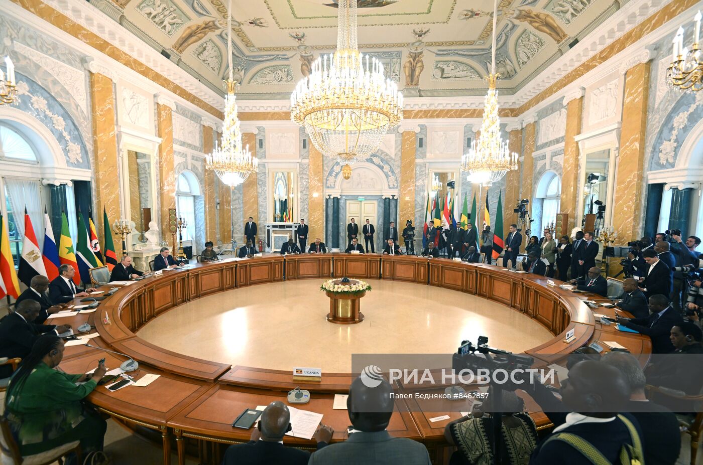 Президент РФ В. Путин принял лидеров ряда африканских государств
