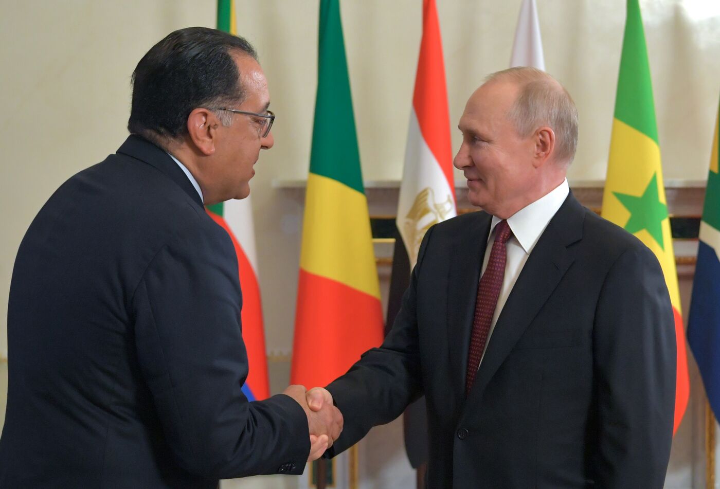 Президент РФ В. Путин принял лидеров ряда африканских государств