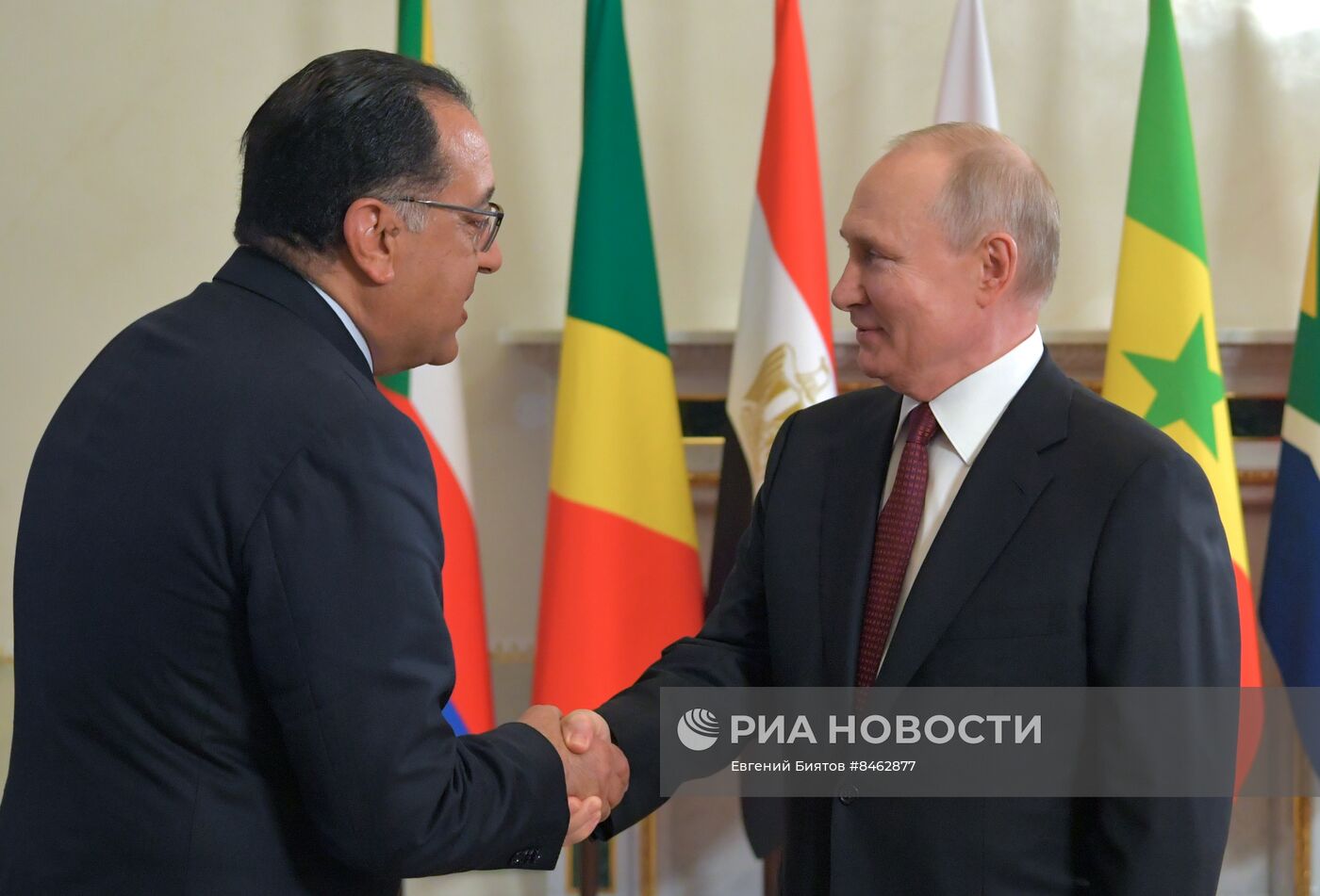 Президент РФ В. Путин принял лидеров ряда африканских государств