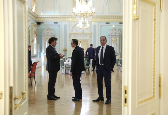 Президент РФ В. Путин принял лидеров ряда африканских государств