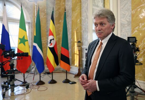 Президент РФ В. Путин принял лидеров ряда африканских государств