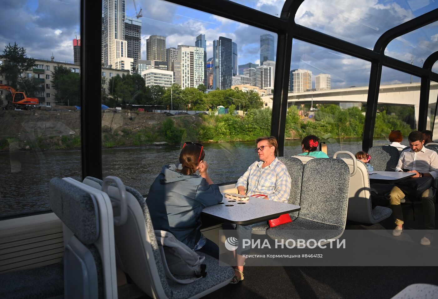 Запуск первых речных электрических судов в Москве