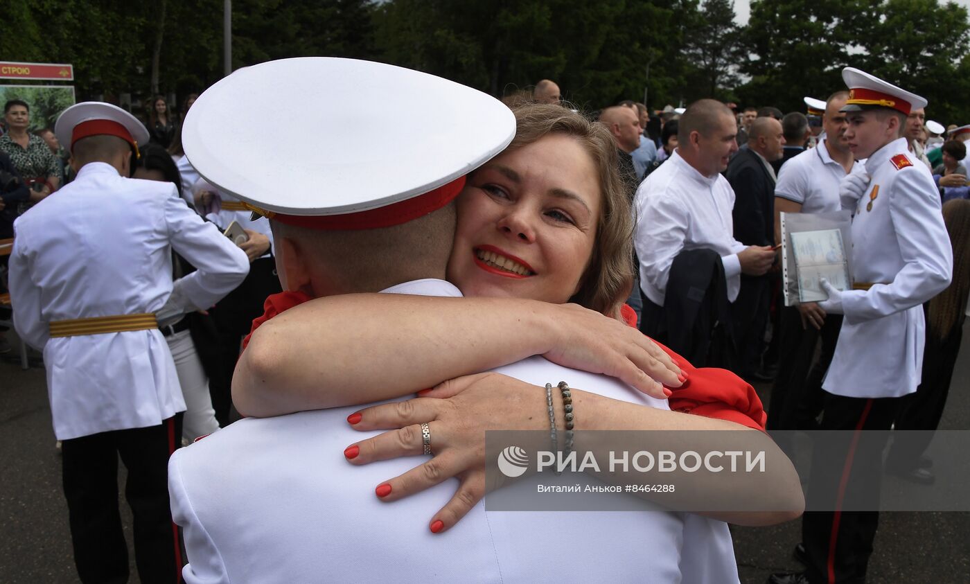 Выпуск в Уссурийском суворовском военном училище