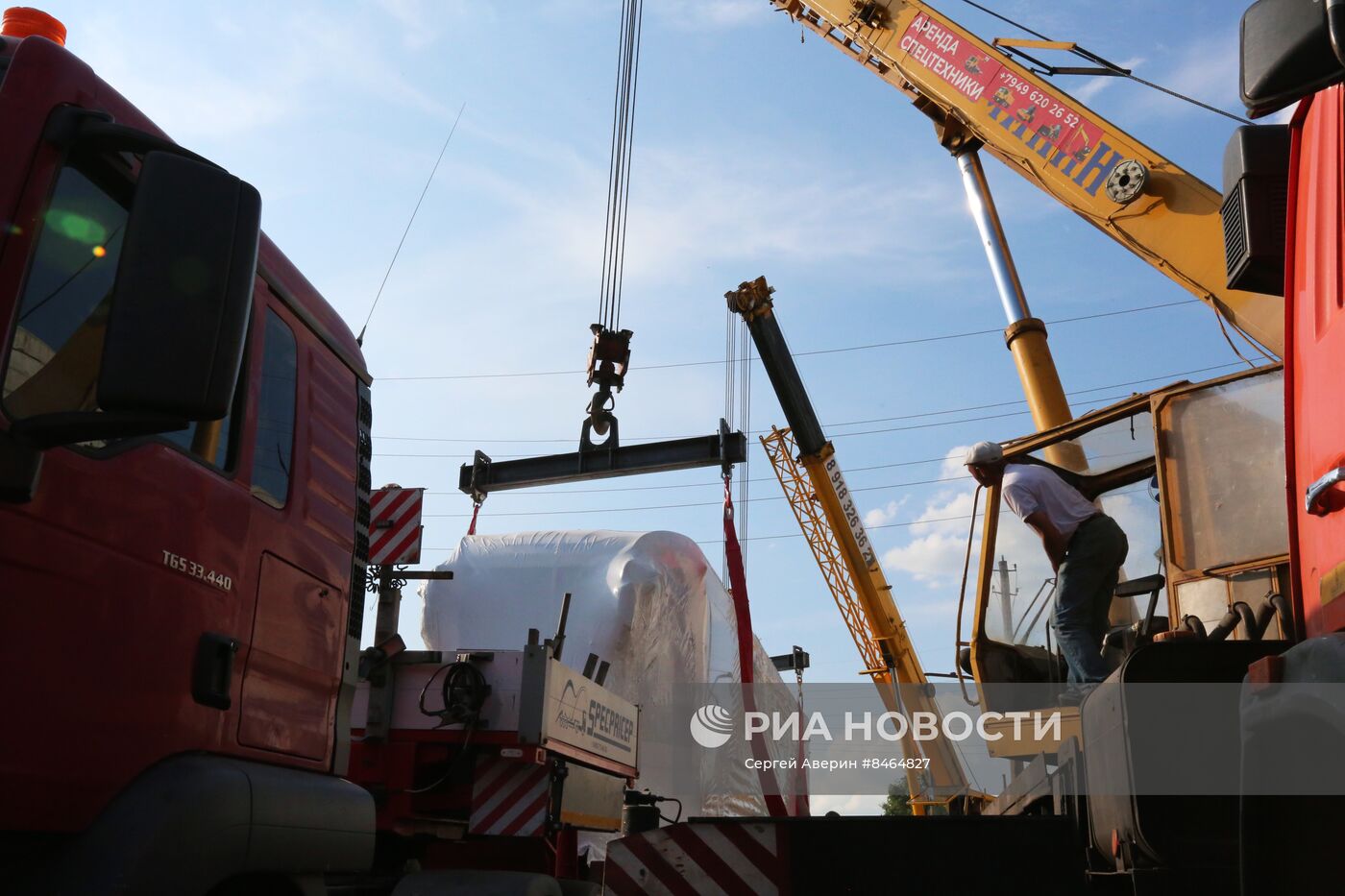 Модернизированный трамвайный вагон из Нижнего Новгорода прибыл в Мариуполь
