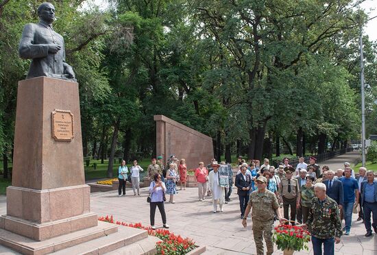 День памяти и скорби в странах СНГ