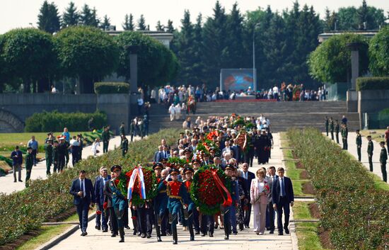 День памяти и скорби в регионах России